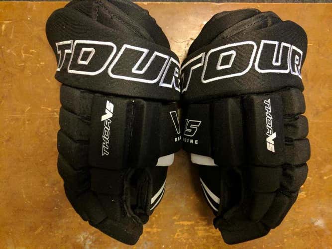 Tour Hockey Gloves