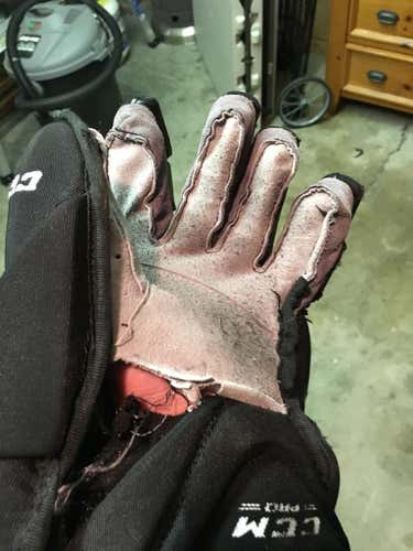 CCM gloves
