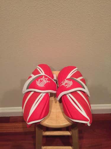 Brine King V Arm Guards