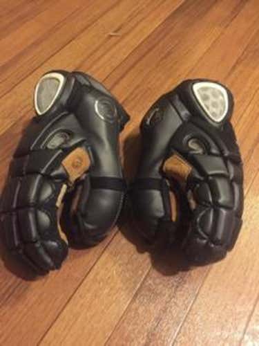 Maverik rome nxt goalie gloves