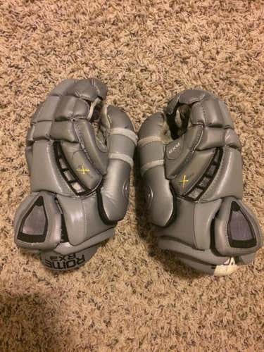 Grey Maverik Rome RX3 Goalie Glove 13"