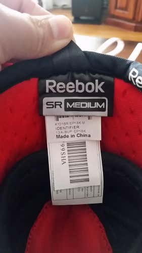 SENIOR MEDIUM REEBOK 18K ELBOW PADS