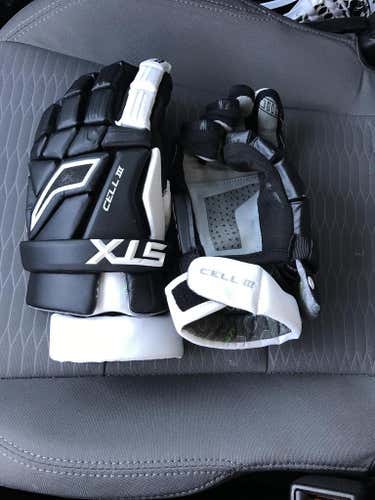 Brand New STX Cell 3 Gloves