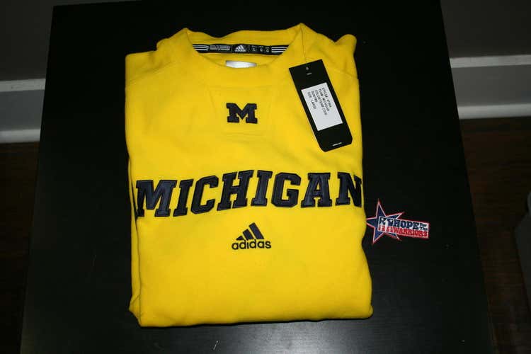 Brand New University of Michigan Fleece Crew Neck Sweatshirt - Maize (L)