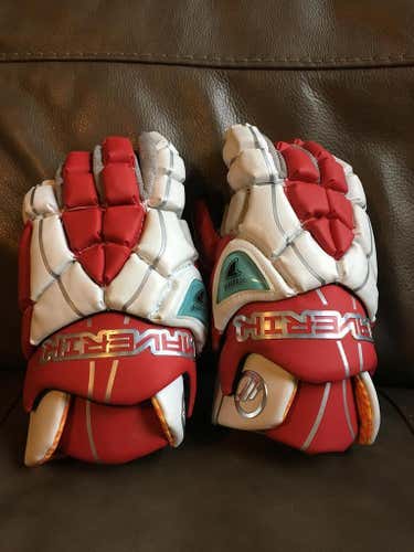 Brand New Goalie Gloves!