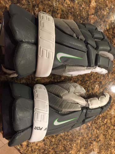 Nike Vapor Elite 3's