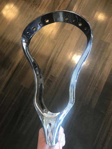 Warrior Evo X Chrome (Black to Silver Fade)