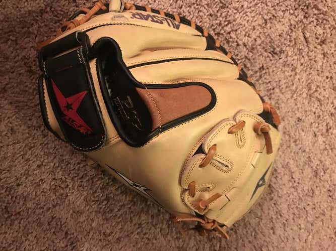 Allstar catchers glove