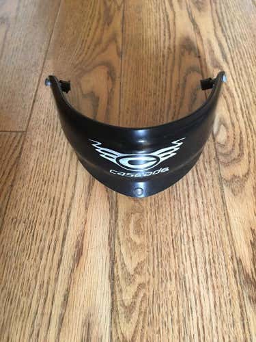 Cascade Goalie Throat Guard!! NEEDS TO GO