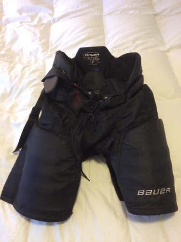 Bauer x:30 black pants, size sr. Large