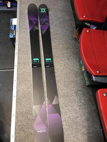 Volkl Aura 156 cm