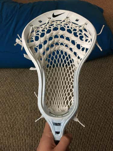 LN Nike Lakota U