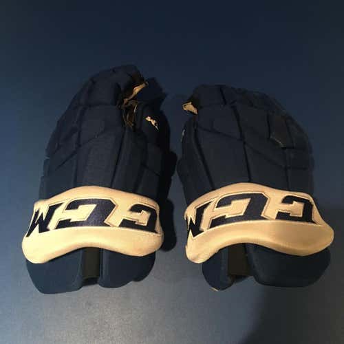 Pro Stock CCM Tacks 14" Toronto Maple Leafs