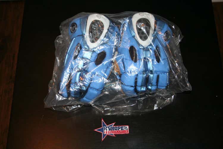 Brand New Carolina Blue Maverik Rome 13" Gloves
