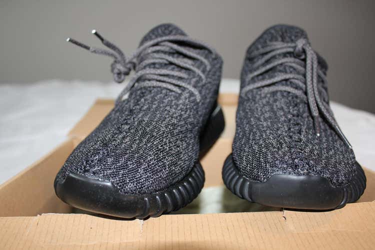 Unauthorized Version Yeezy Boost 350 BB5350 Pirate Black Sz 11