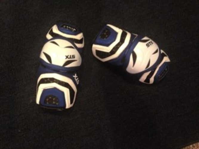 STX Cell Arm Guards & Brine Triumph Gloves