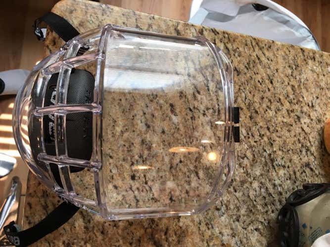 Bauer Concept 3 Shield