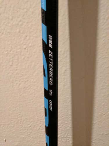 2 Warrior Covert QR1 W88 Zetterburg 85 Flex grip