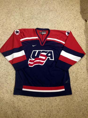 Nike Team USA 2002 Winter Olympics Hockey Jersey