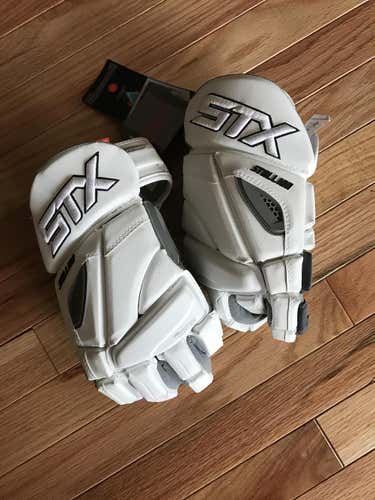 STX Stallion 500 gloves
