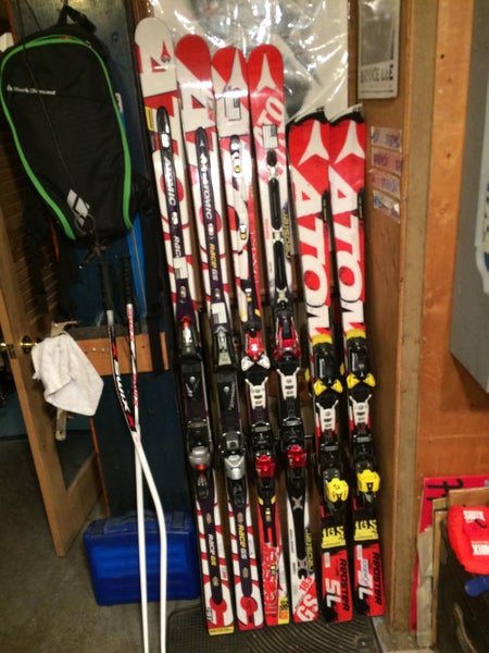 2 pairs of Atomic FIS Redster SL skis. !65cm R=12.5 38/28 flex w Atomic X-19 bindings mint 300...