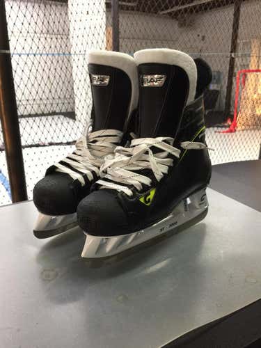 Graf ultra 665 skates size 7