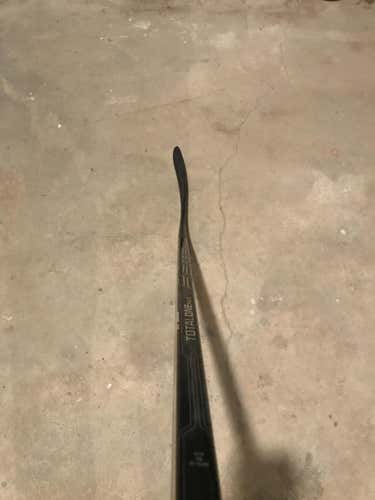 Pro Stock Bauer TotalOne NXG RH 82 Flex Grip
