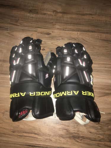 Under Armour Strategy Gloves