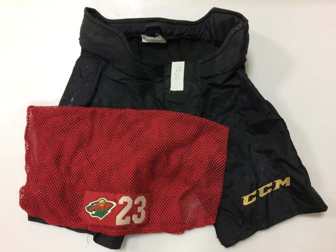 CCM PP90 Shell Large 7236 and Wild Laundry Bag #23 - @Harris23