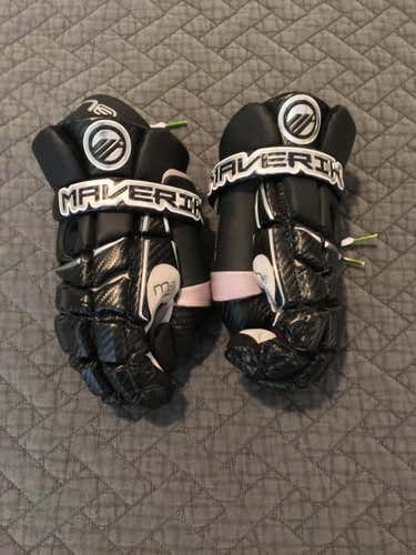 BNWT M3 Black Goalie Glove Size 12"