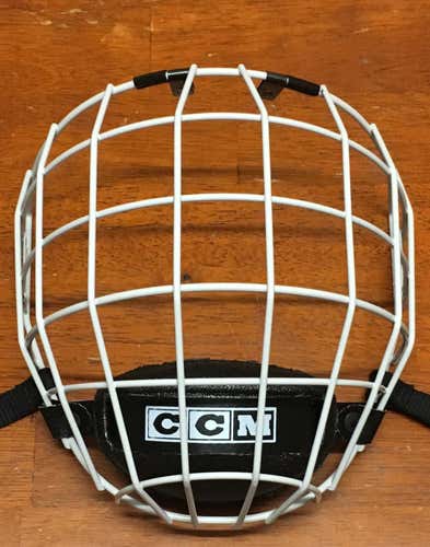 New CCM FM480 White Cage Sr. Large