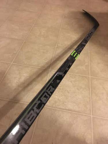 Brand New Right Handed CCM 40k - 75 Flex - Grip - Curve similar to Pm9 - Senior Height - Curved S...
