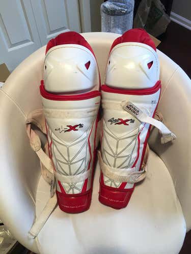 Bauer APX2 16 inch shin pads