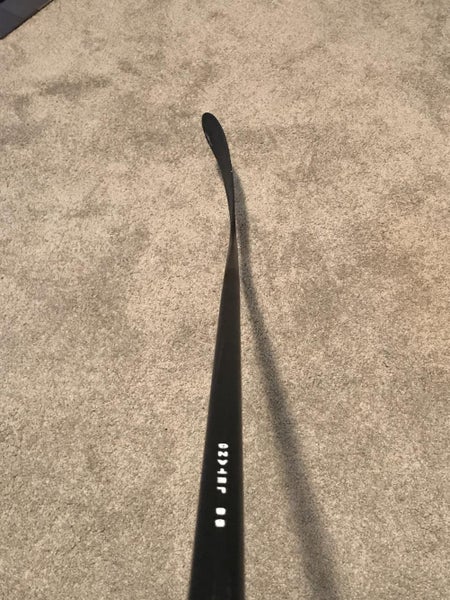 Kris Letang Penguins Easton V9E Area 51 Right Handed Pro Stock Hockey Stick Toe Curve 85 Flex