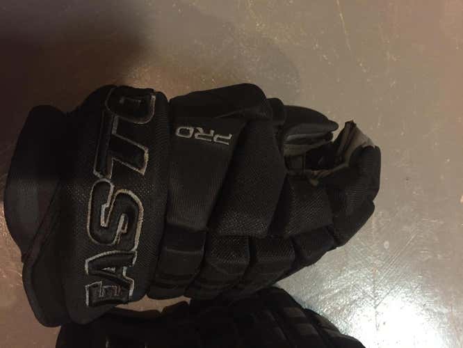 Easton Pro Glove 13" all black