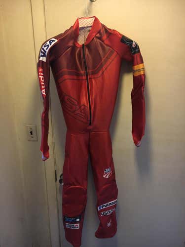 XL Brand new Spyder US Ski Team Padded GS suit