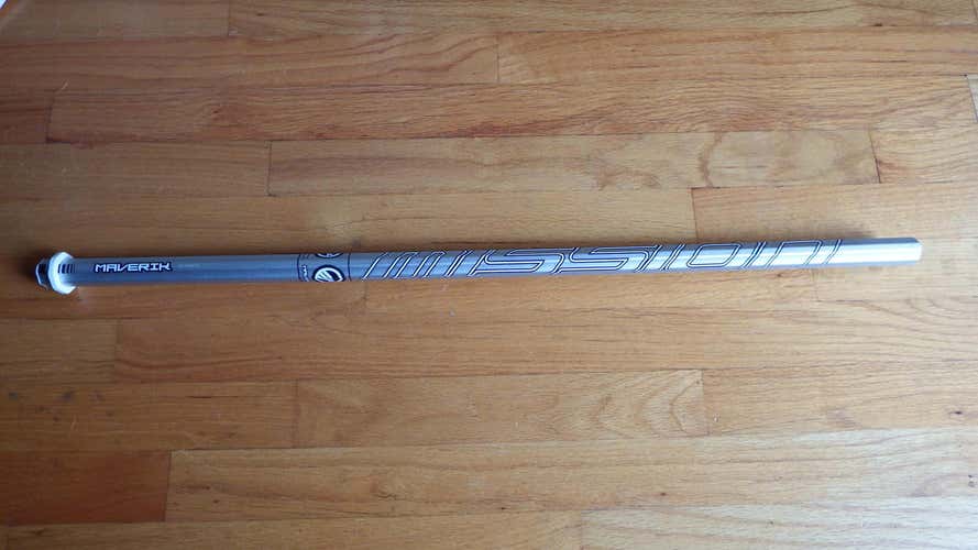 Maverik Mission 30" Navy