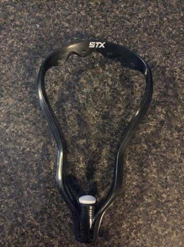 Stx AV8