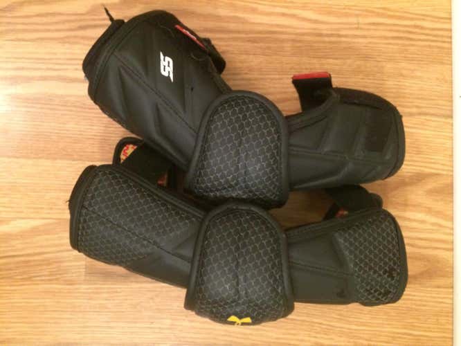 Under Armour SS Elbow Pads