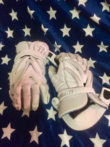 Warrior Evo Gloves White/White