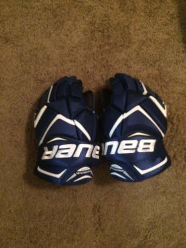 Bauer Vapor X800 gloves