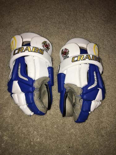 Crabs goalie gloves, warrior burn pro size 14