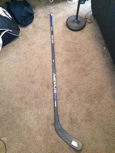 Bauer Nexus 6000 Senior stick