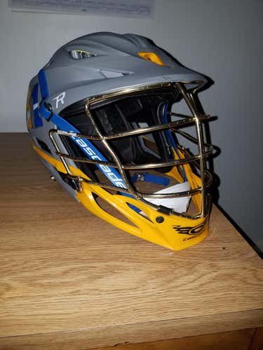 Cascade R helmet