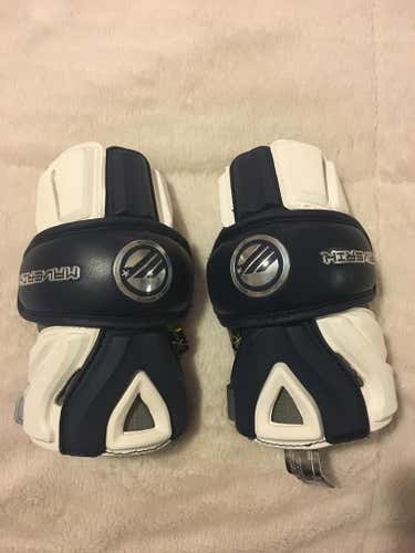 Maverik RX3 Custom YALE elbow pads