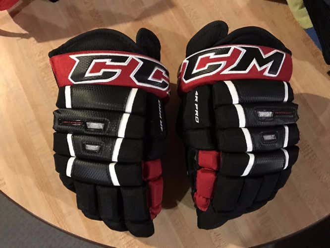 CCM 4Roll Pro Gloves