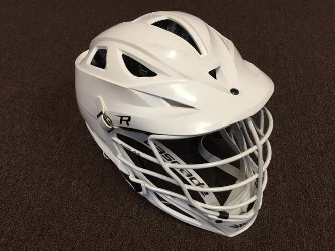 Cascade R helmet ALL white including Mask & Chin Strap