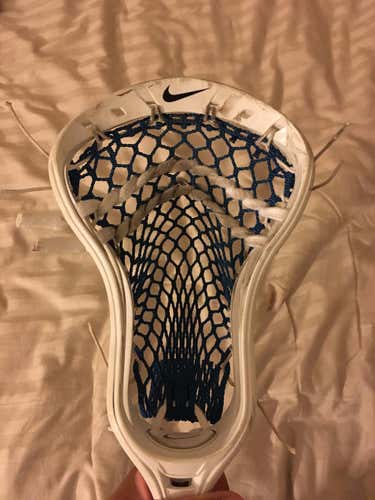 GC Nike Lakota U