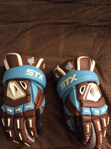 Championship worn Tufts Assaults