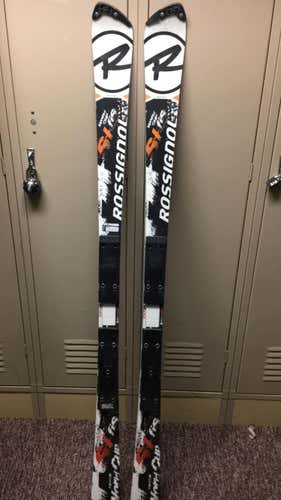 Rossignol 155cm SL Ski